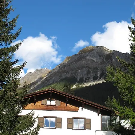 Lenzerheide Apartment 公寓